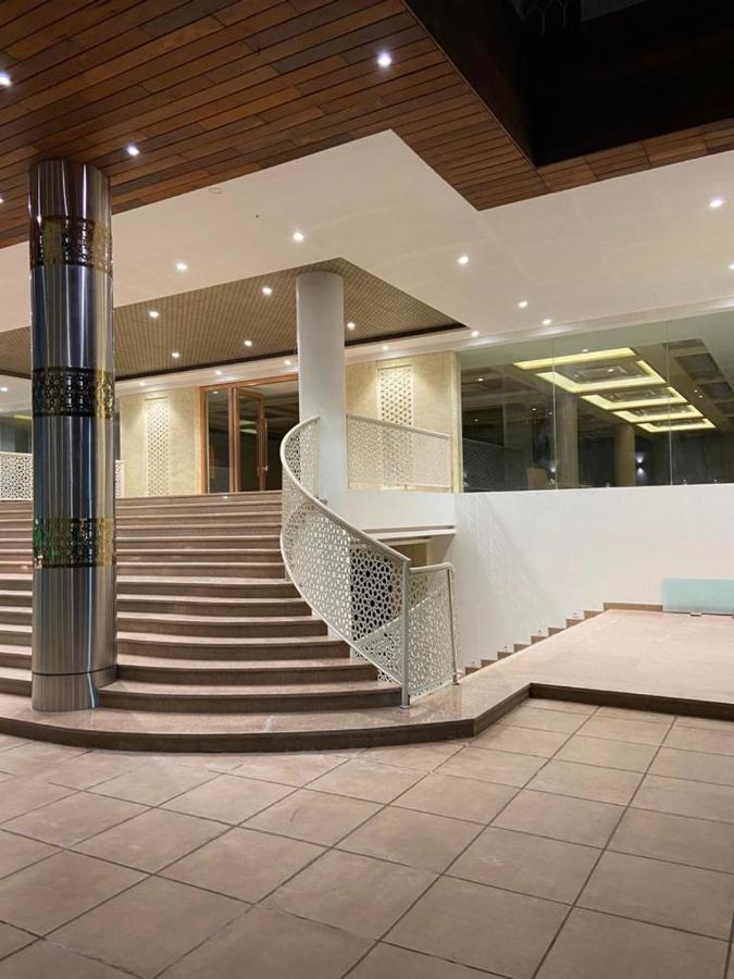 Acco Grand Hotel Lucknow Exterior photo